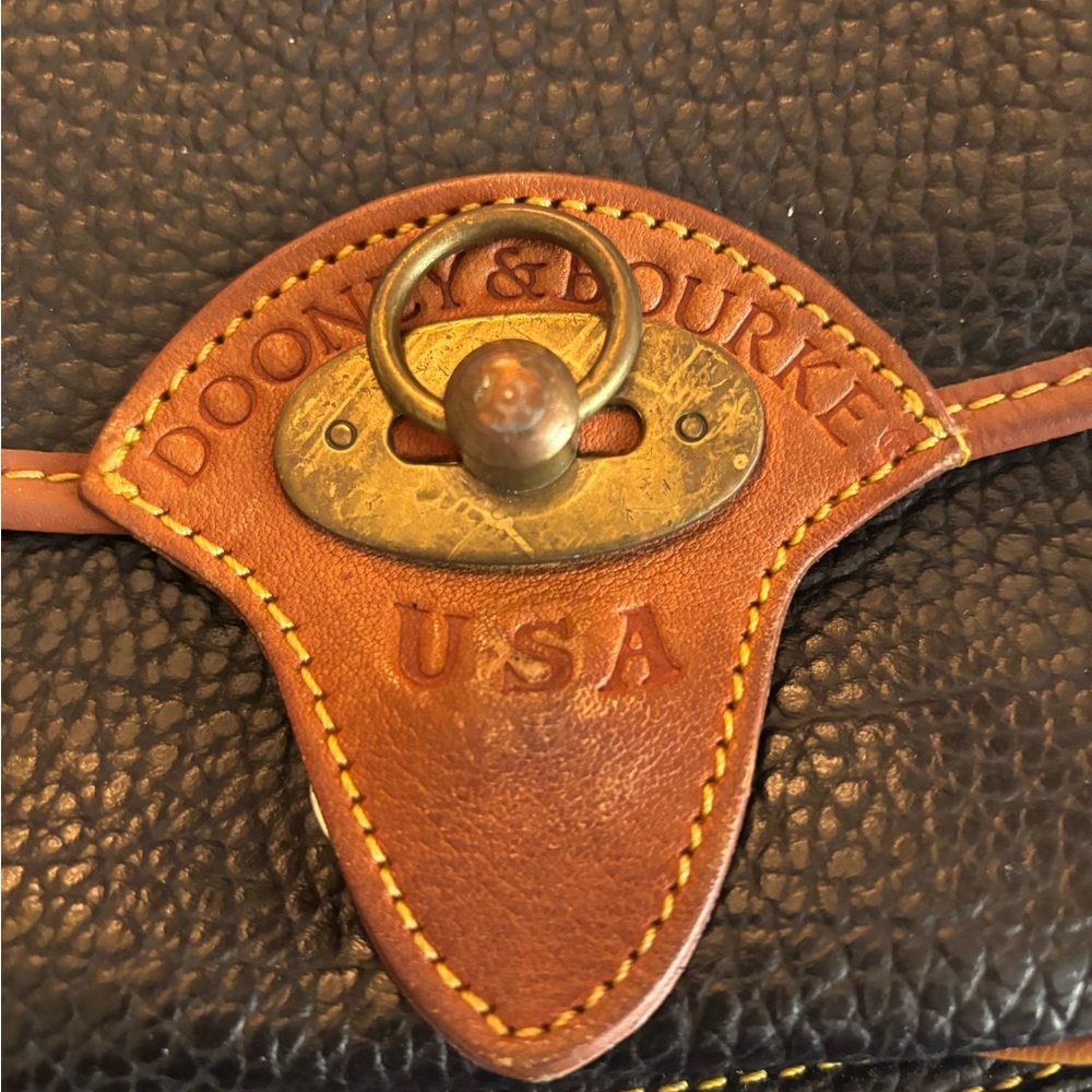 Dooney & Bourke Black and Tan Crossbody Bag - Picture 3 of 9